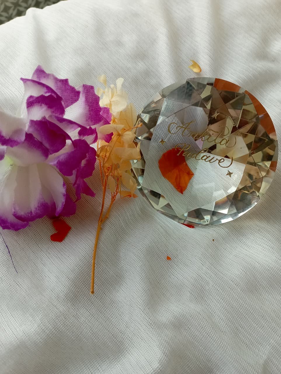 Engraved Diamond Shape Crystal